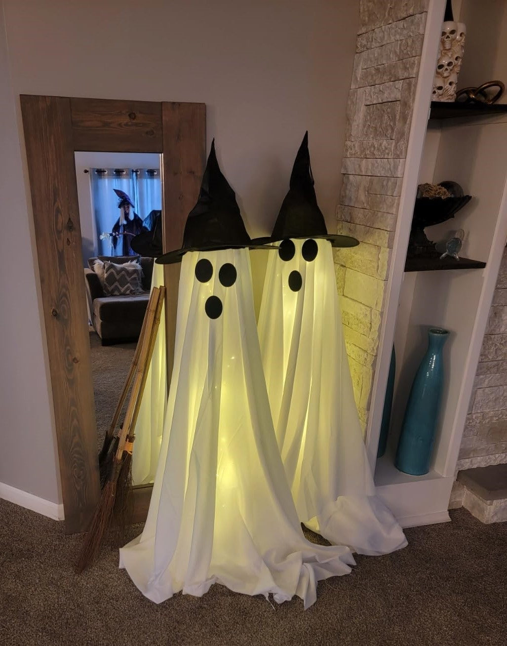 Halloween Decorations Outdoor Indoor 2pcs Spooky Ghost with Witch Hat Scary Ghosts Decor with LED Lights Halloween Decor for Yard Garden Lawn