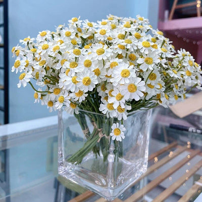 12Pcs Artificial Daisy Flowers Small Daisy Flowers, White Fake Daisies Wild Flowers for Party, Home, Wedding Decor